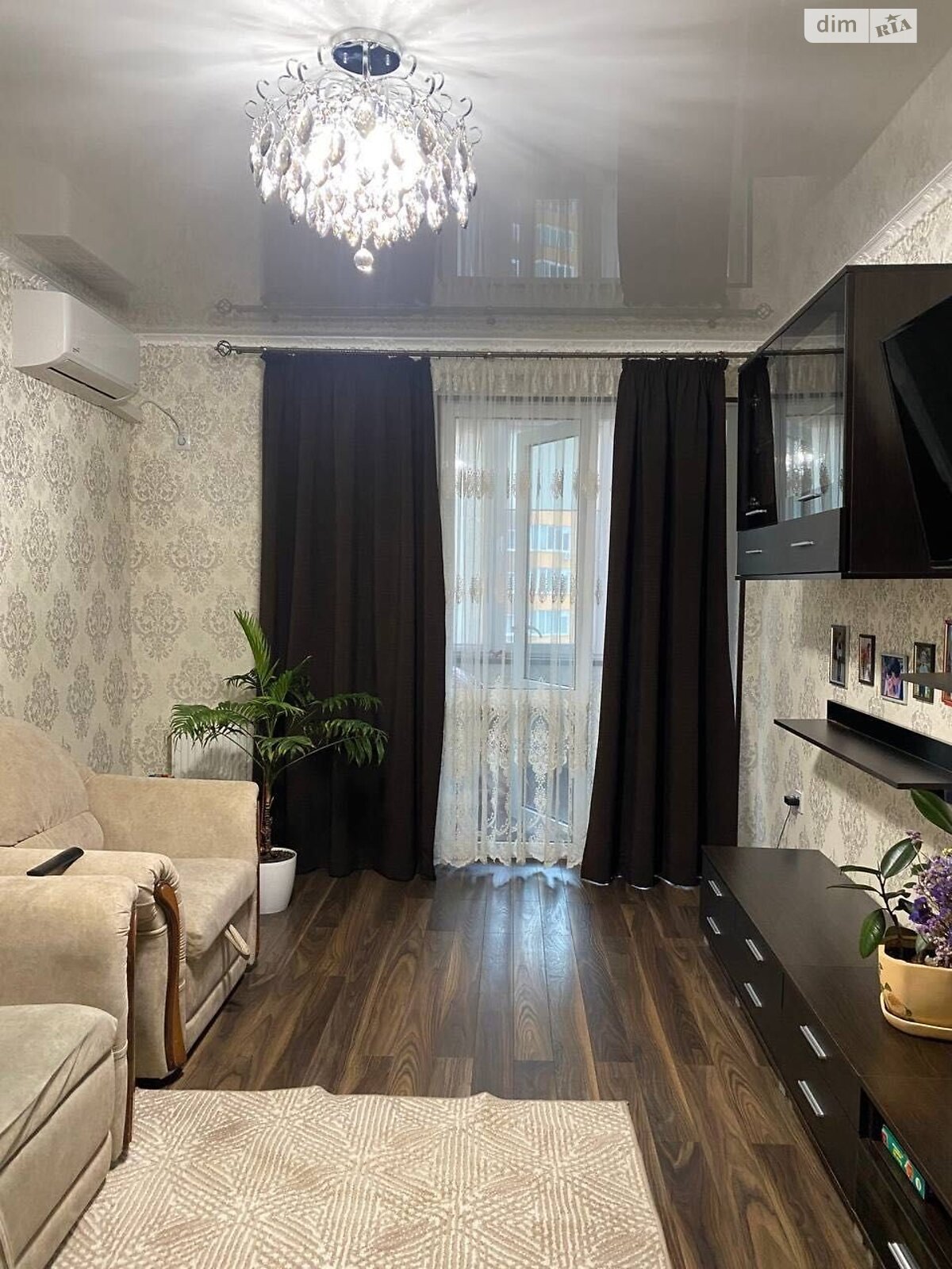 Продаж двокімнатної квартири в Рівному, на вул. Соборна, район Ювілейний фото 1 Продаж двокімнатної квартири в Рівному, на вул. Соборна, район Ювілейний фото 1