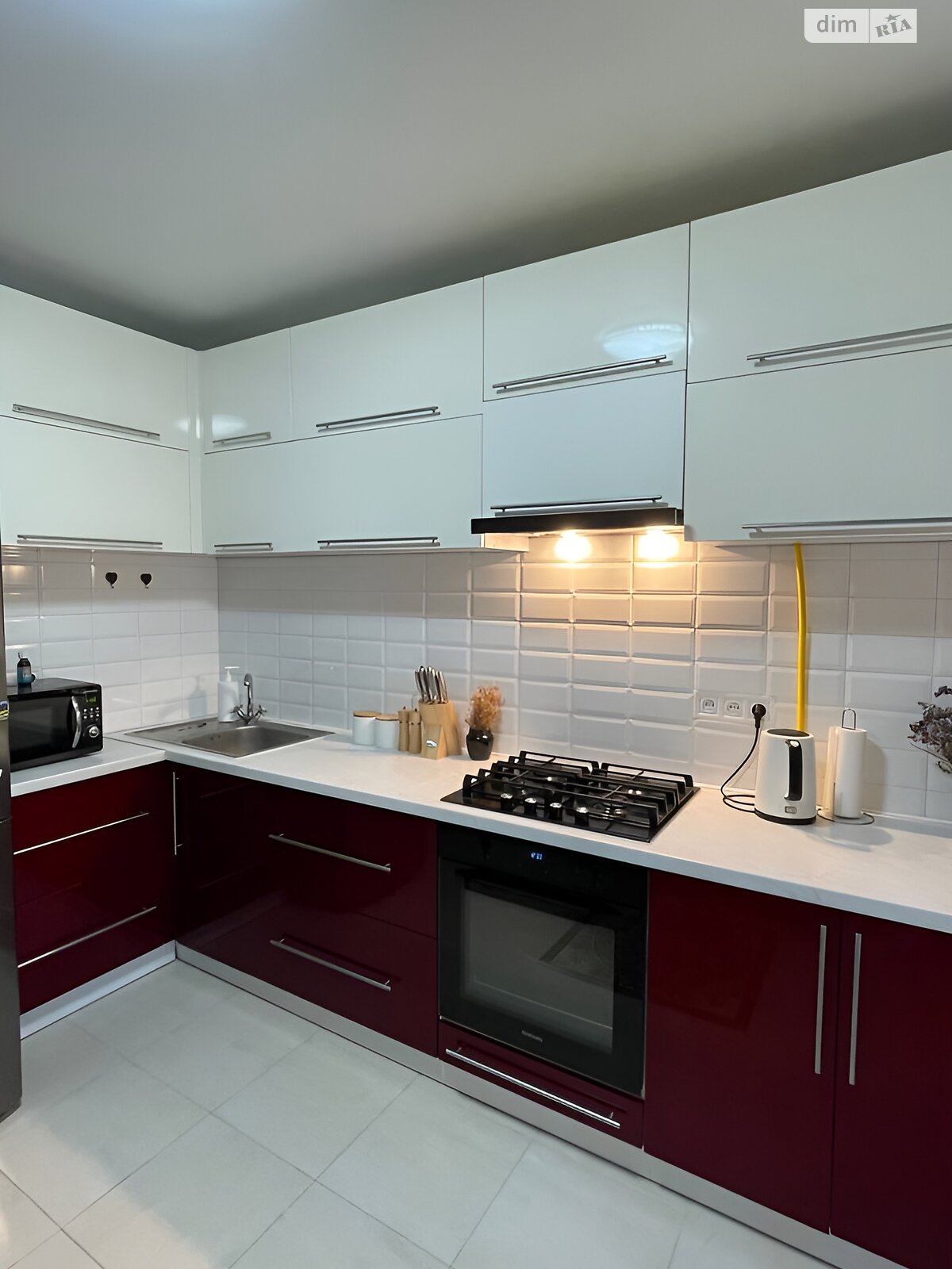 Продаж двокімнатної квартири в Рівному, на вул. Соборна 285А, кв. 153, район Ювілейний фото 1 Продаж двокімнатної квартири в Рівному, на вул. Соборна 285А, кв. 153, район Ювілейний фото 1