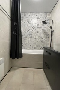Продажа двухкомнатной квартиры в Ровно, на ул. Соборная 283, район Ювилейный фото 2