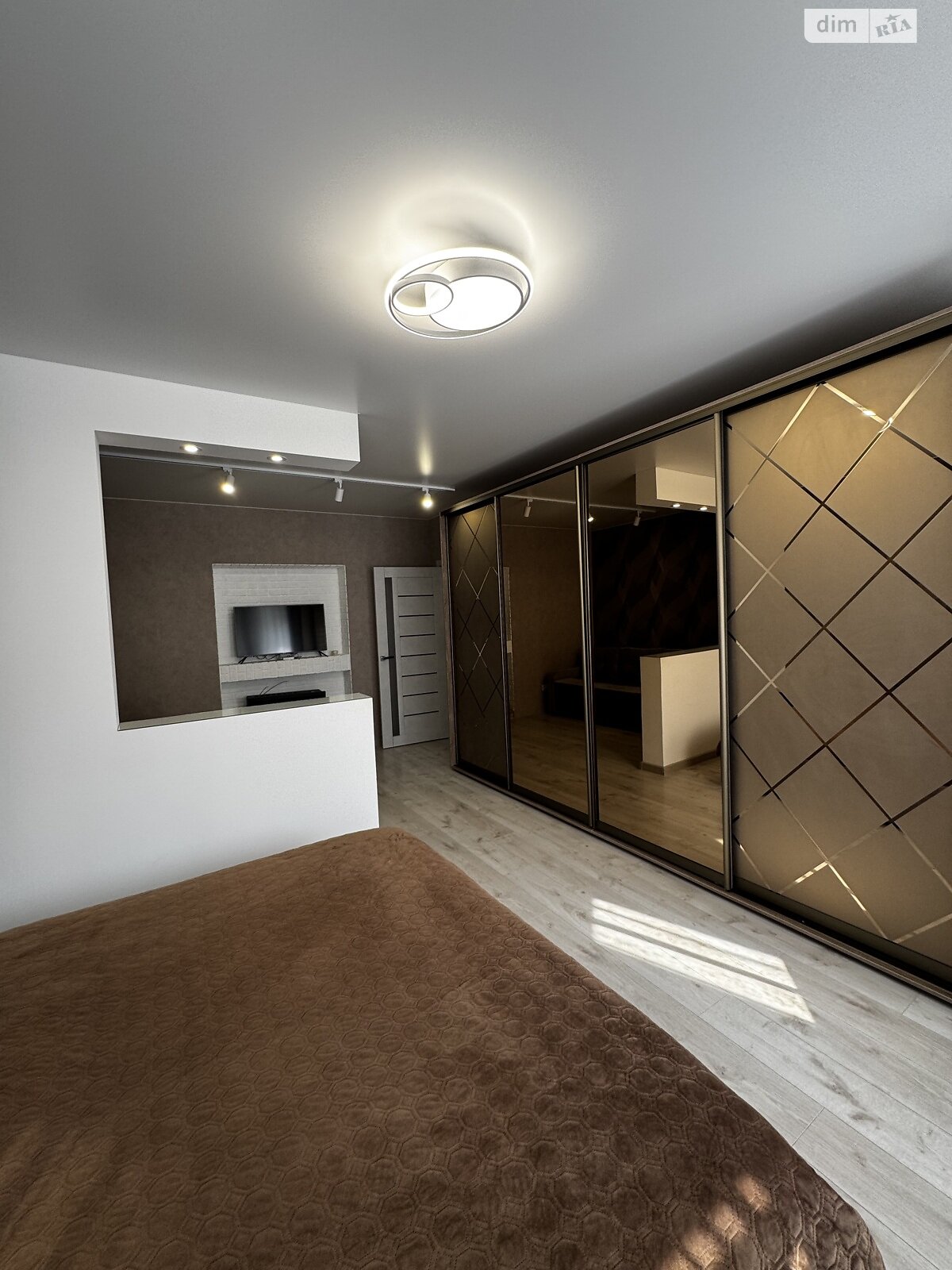 Продаж однокімнатної квартири в Рівному, на вул. Соборна 283, кв. 6, район Ювілейний фото 1 Продаж однокімнатної квартири в Рівному, на вул. Соборна 283, кв. 6, район Ювілейний фото 1