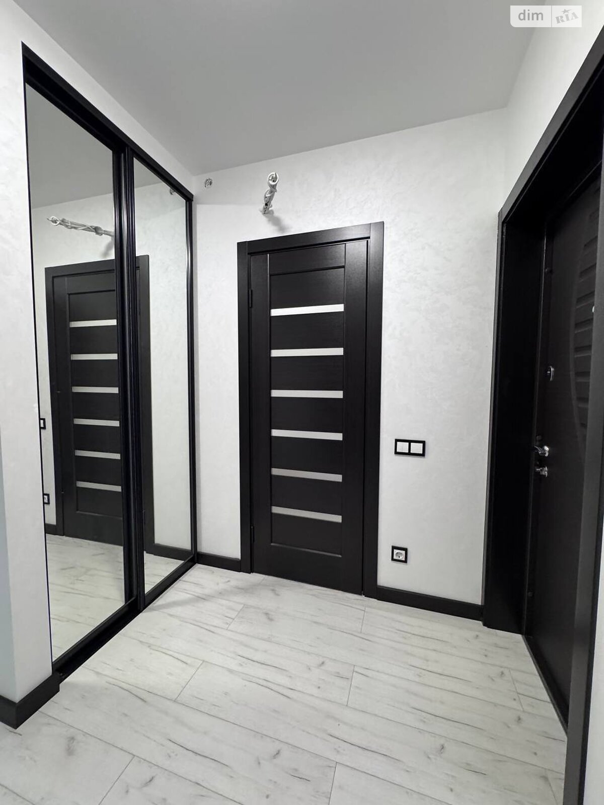 Продажа однокомнатной квартиры в Ровно, на ул. Соборная 285А, район Ювилейный фото 1 Продажа однокомнатной квартиры в Ровно, на ул. Соборная 285А, район Ювилейный фото 1