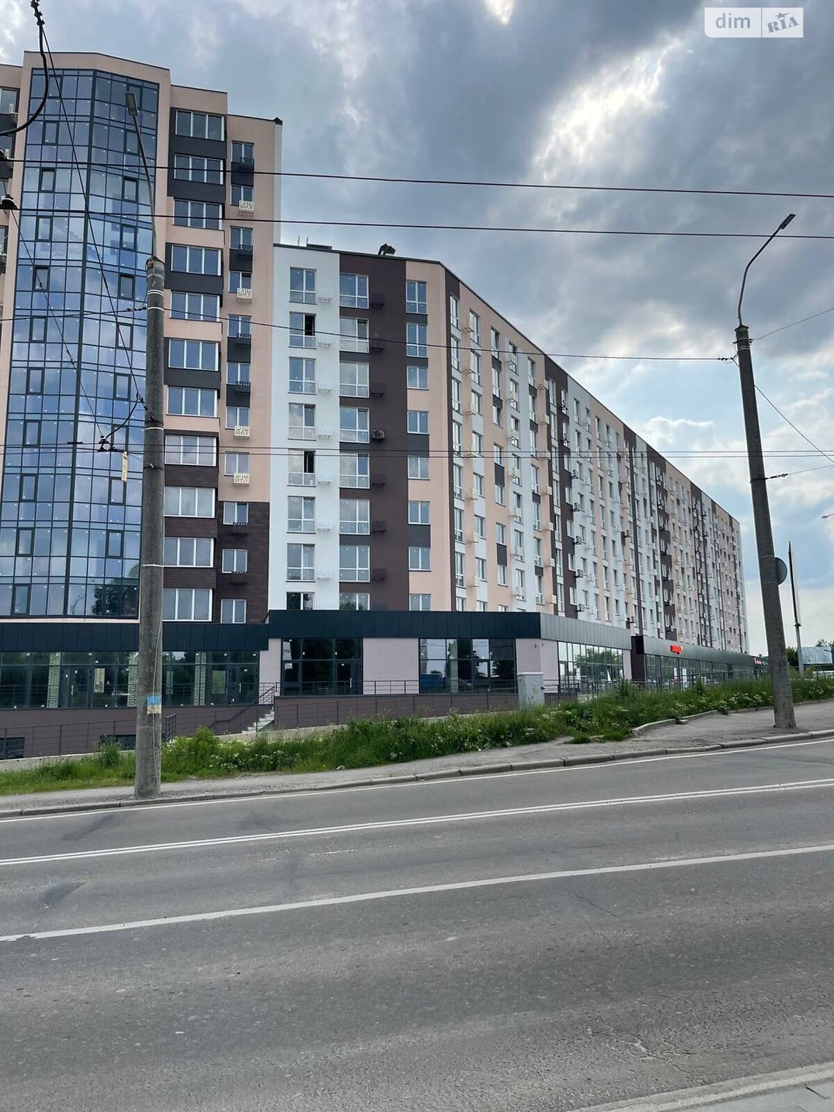Продажа однокомнатной квартиры в Ровно, на ул. Соборная, район Ювилейный фото 1 Продажа однокомнатной квартиры в Ровно, на ул. Соборная, район Ювилейный фото 1