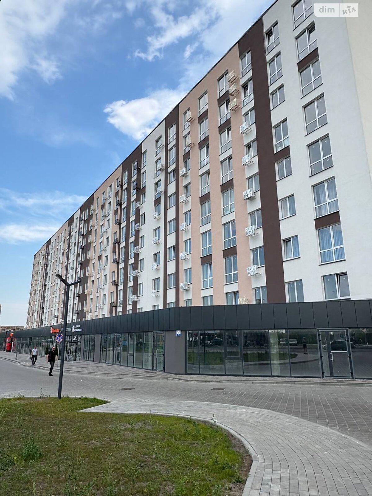 Продажа однокомнатной квартиры в Ровно, на ул. Соборная 289, район Ювилейный фото 1 Продажа однокомнатной квартиры в Ровно, на ул. Соборная 289, район Ювилейный фото 1