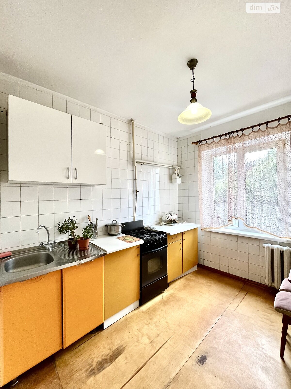 Продажа трехкомнатной квартиры в Ровно, на ул. Соборная 259, район Ювилейный фото 1 Продажа трехкомнатной квартиры в Ровно, на ул. Соборная 259, район Ювилейный фото 1