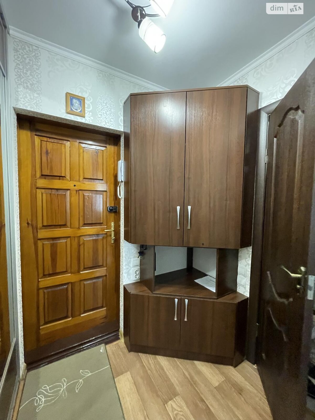 Продажа однокомнатной квартиры в Ровно, на ул. Соборная, район Ювилейный фото 1 Продажа однокомнатной квартиры в Ровно, на ул. Соборная, район Ювилейный фото 1