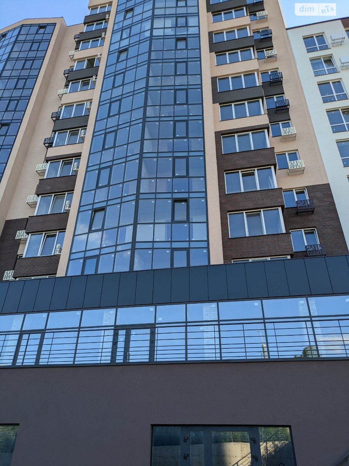 Продаж однокімнатної квартири в Рівному, на вул. Соборна, район Ювілейний фото 1