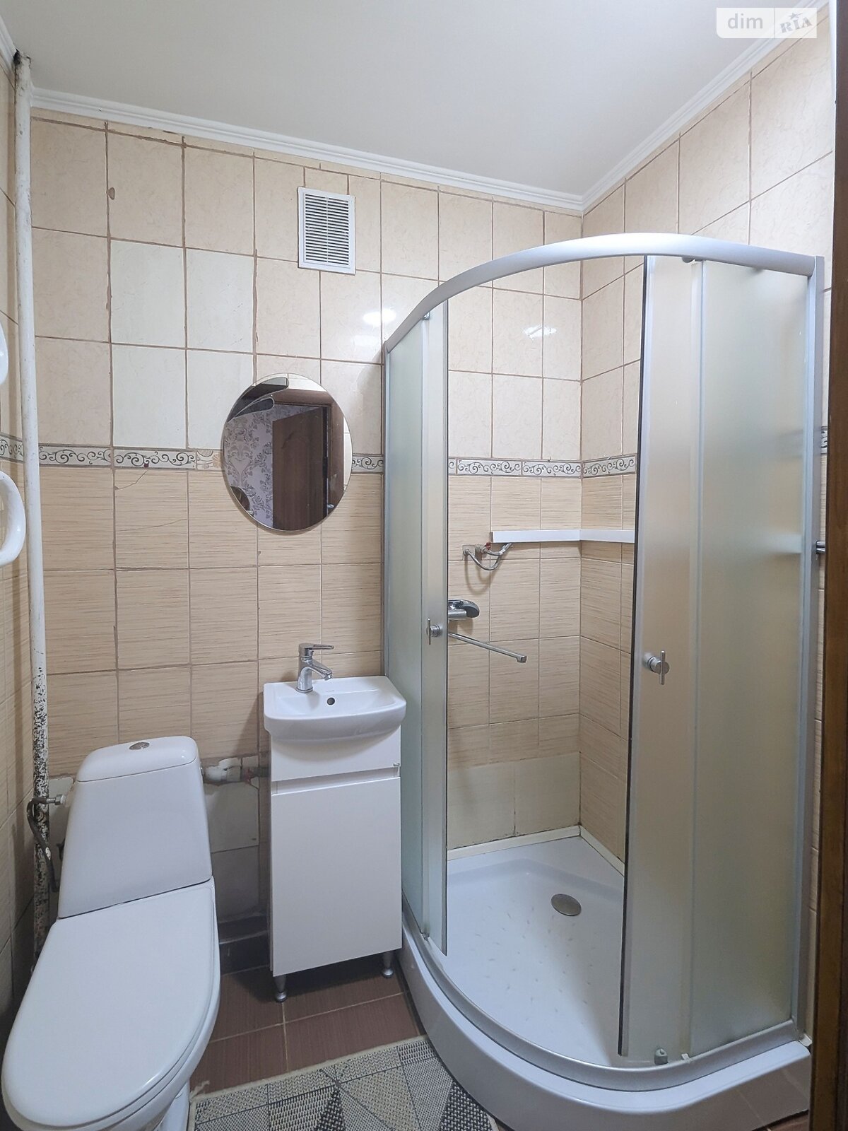 Продаж однокімнатної квартири в Рівному, на вул. Соборна, район Ювілейний фото 1 Продаж однокімнатної квартири в Рівному, на вул. Соборна, район Ювілейний фото 1