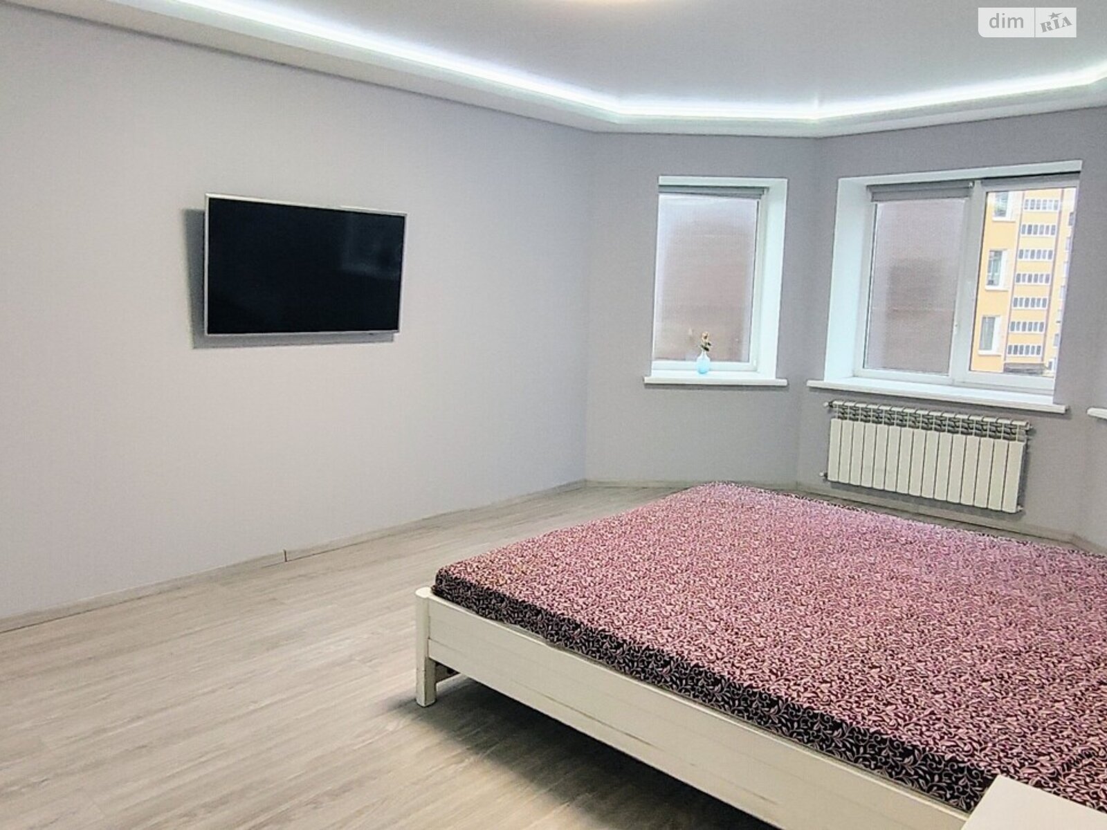 Продаж однокімнатної квартири в Рівному, на вул. Соборна 283, район Ювілейний фото 1 Продаж однокімнатної квартири в Рівному, на вул. Соборна 283, район Ювілейний фото 1