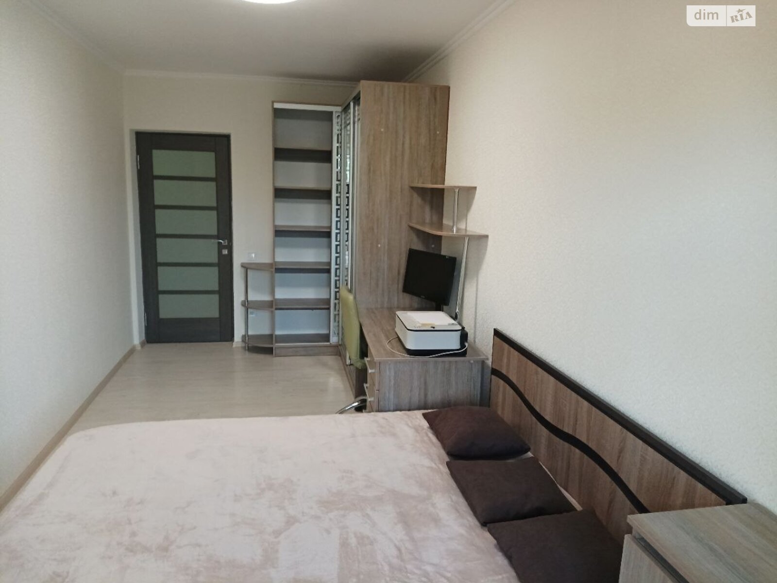 Продаж двокімнатної квартири в Рівному, на вул. Соборна 277, район Ювілейний фото 1