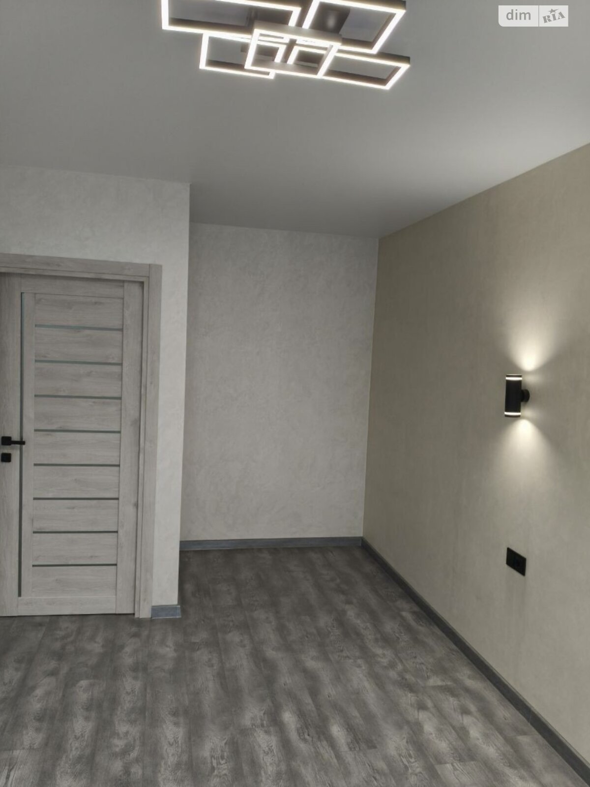 Продажа однокомнатной квартиры в Ровно, на ул. Соборная 289, район Ювилейный фото 1