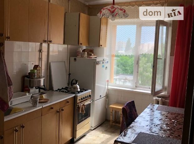 Продажа трехкомнатной квартиры в Ровно, на ул. Телиги район Ювилейный фото 1 Продажа трехкомнатной квартиры в Ровно, на ул. Телиги район Ювилейный фото 1