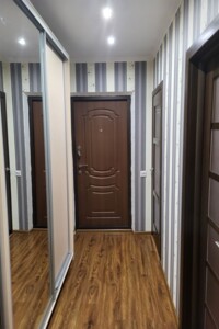 Продаж трикімнатної квартири в Рівному, на вул. Віталія Магеля, район Ювілейний фото 2