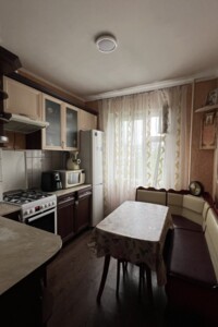 Продаж двокімнатної квартири в Рівному, на вул. Віталія Магеля 15, район Ювілейний фото 2