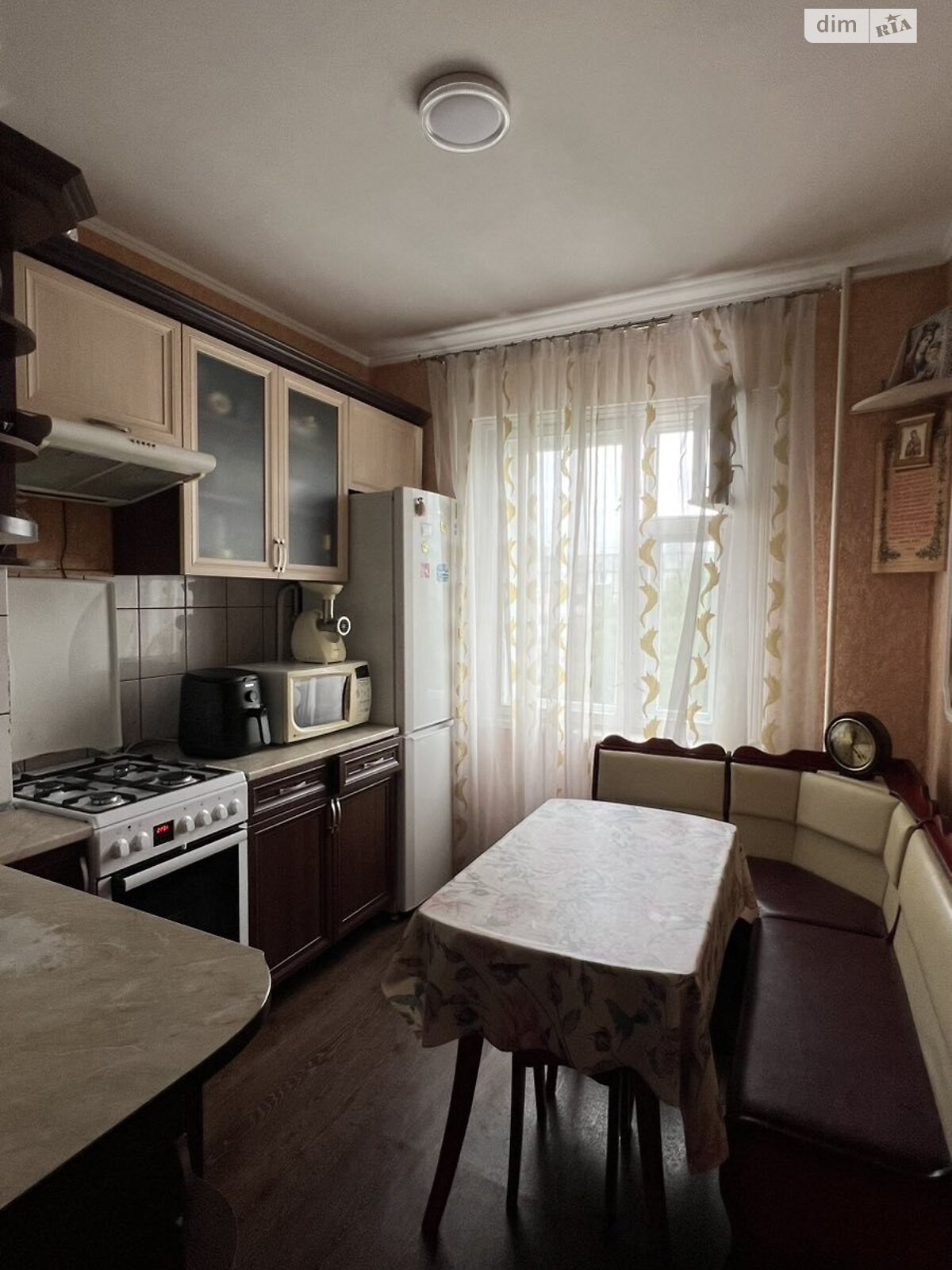 Продаж двокімнатної квартири в Рівному, на вул. Віталія Магеля 15, район Ювілейний фото 1 Продаж двокімнатної квартири в Рівному, на вул. Віталія Магеля 15, район Ювілейний фото 1