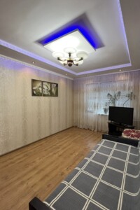 Продажа двухкомнатной квартиры в Ровно, на ул. Виталия Могеля 15, район Ювилейный фото 2