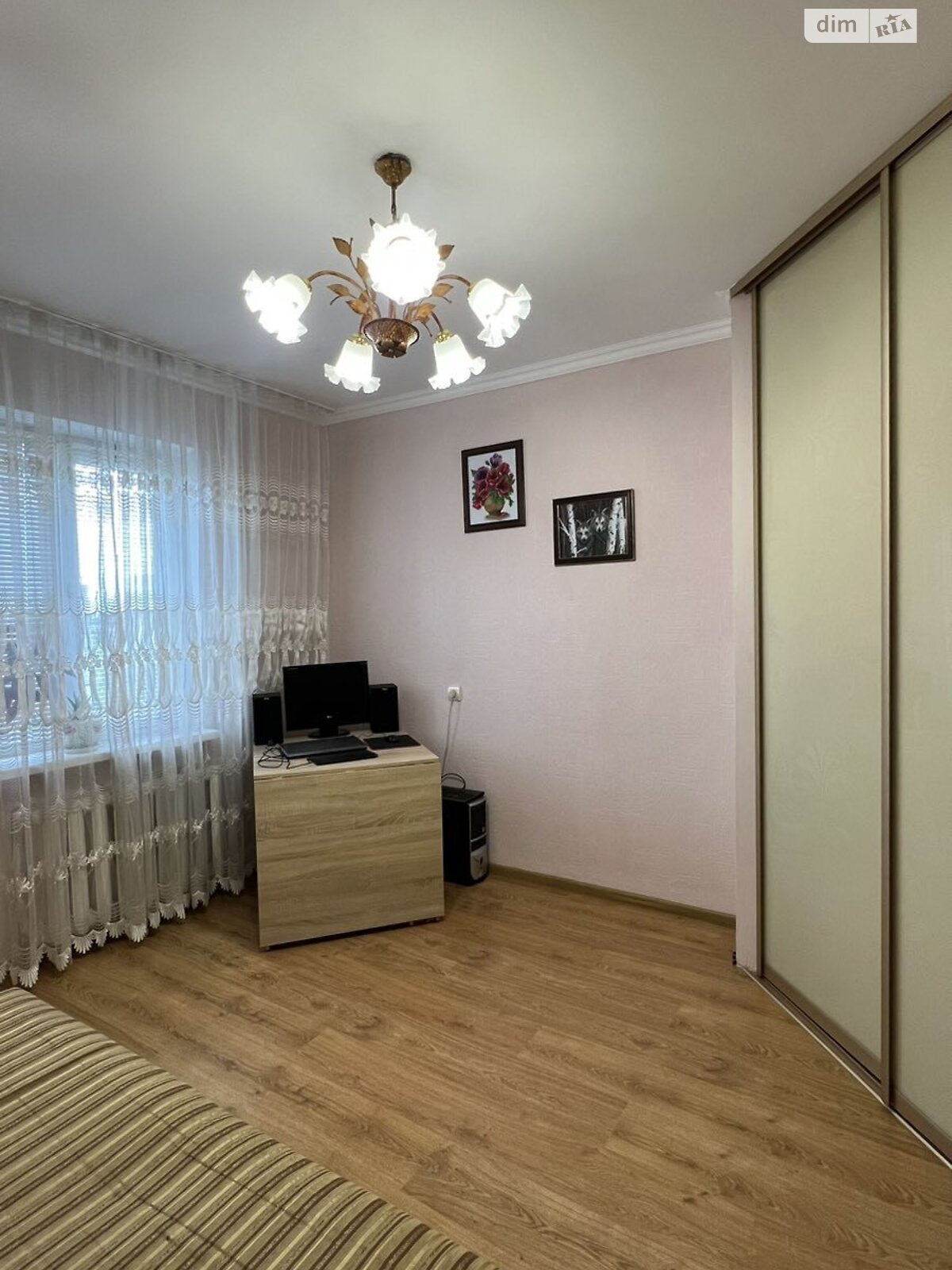 Продажа двухкомнатной квартиры в Ровно, на ул. Виталия Могеля 15, район Ювилейный фото 1 Продажа двухкомнатной квартиры в Ровно, на ул. Виталия Могеля 15, район Ювилейный фото 1