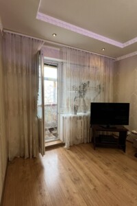 Продажа двухкомнатной квартиры в Ровно, на ул. Виталия Могеля 15, район Ювилейный фото 2