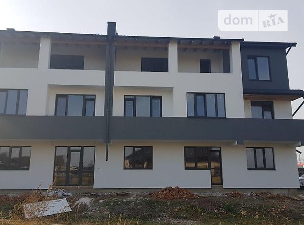 Продажа трехкомнатной квартиры в Ровно, на Липинського район Ювилейный фото 1 Продажа трехкомнатной квартиры в Ровно, на Липинського район Ювилейный фото 1