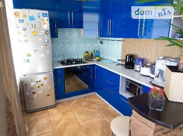 Продажа трехкомнатной квартиры в Ровно, на Корольоваа район Ювилейный фото 1 Продажа трехкомнатной квартиры в Ровно, на Корольоваа район Ювилейный фото 1