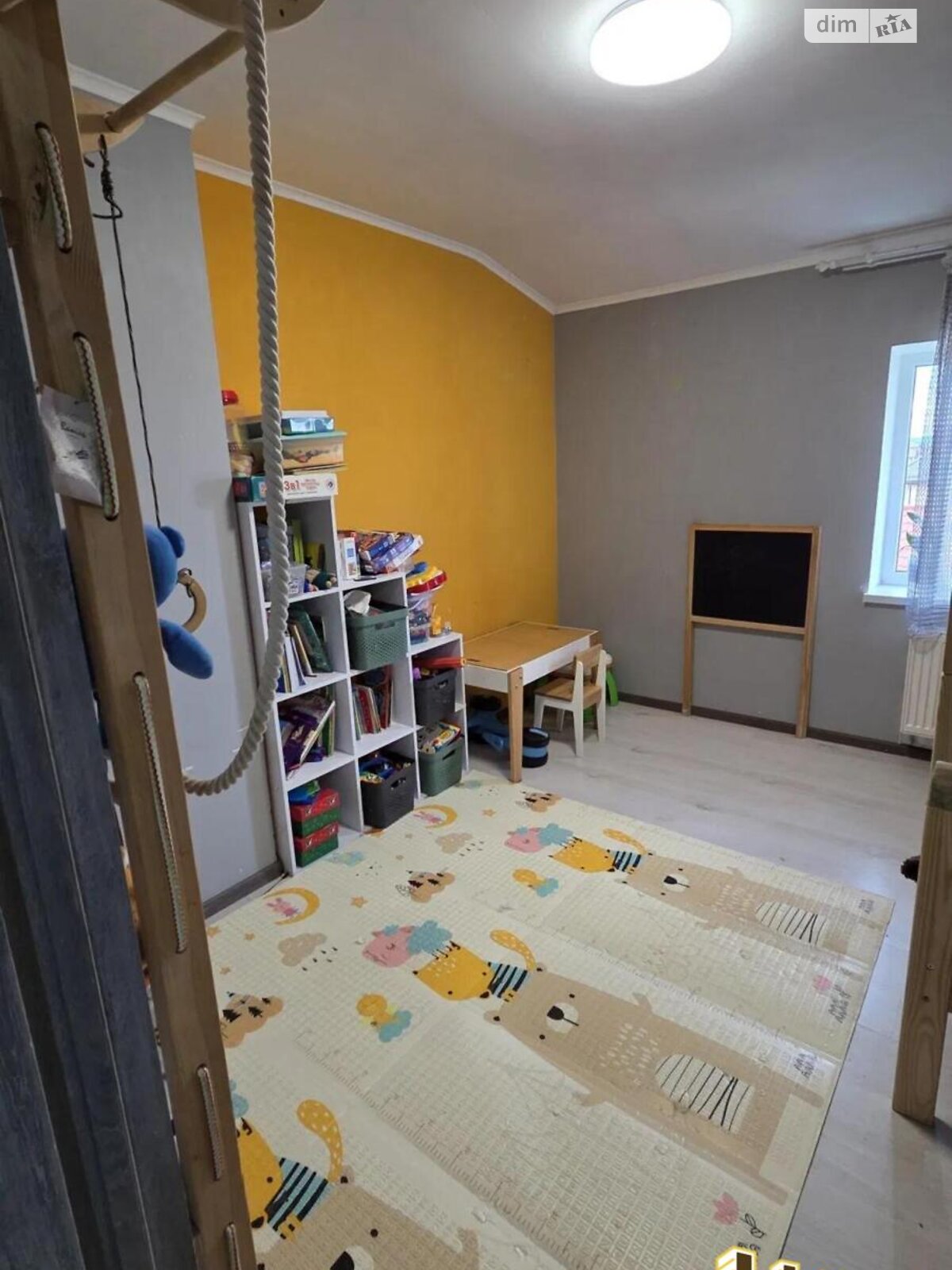 Продаж двокімнатної квартири в Рудному, на вул. Полуботка, фото 1 Продаж двокімнатної квартири в Рудному, на вул. Полуботка, фото 1