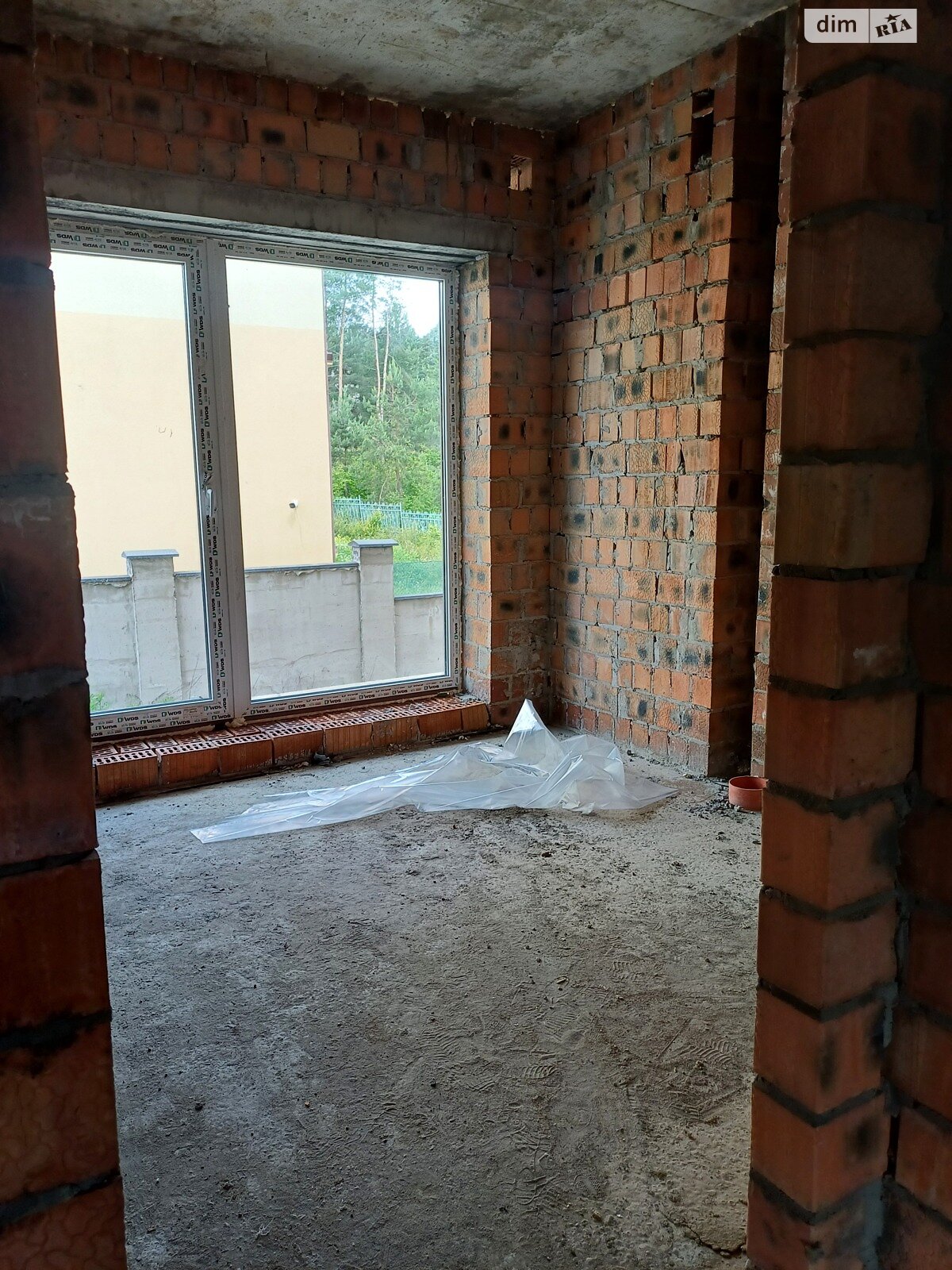 Продаж трикімнатної квартири в Рудному, на вул. Тараса Шевченка 136, район Залізничний фото 1 Продаж трикімнатної квартири в Рудному, на вул. Тараса Шевченка 136, район Залізничний фото 1