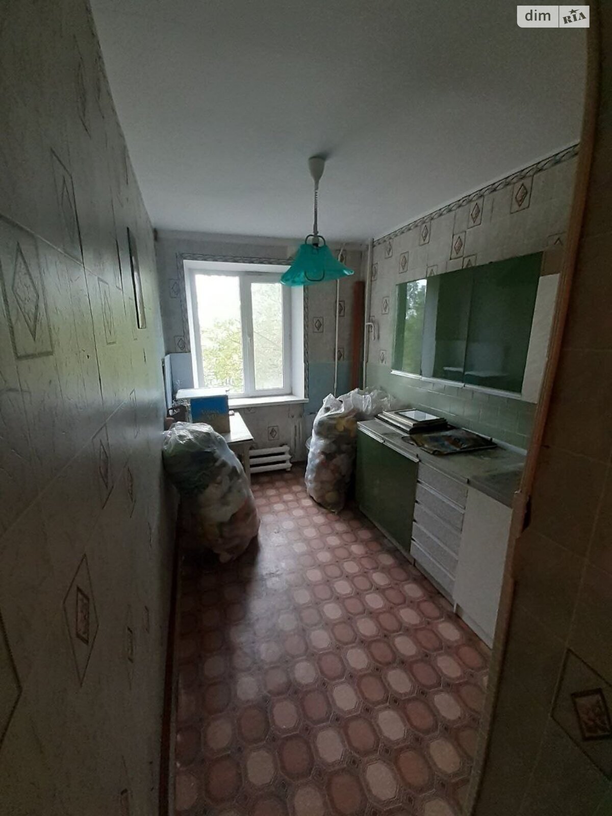 Продажа трехкомнатной квартиры в Шабо, на ул. Шанцера, кв. 25, фото 1 Продажа трехкомнатной квартиры в Шабо, на ул. Шанцера, кв. 25, фото 1