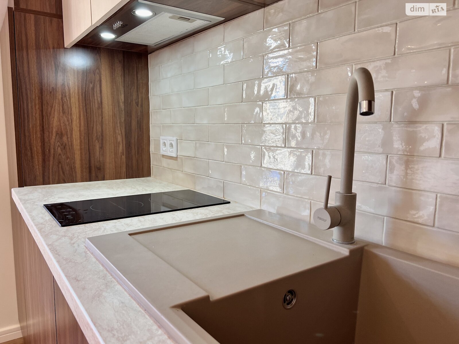 Продаж двокімнатної квартири в Шаяні, на вул. Центральна 7Г, кв. 6, фото 1 Продаж двокімнатної квартири в Шаяні, на вул. Центральна 7Г, кв. 6, фото 1