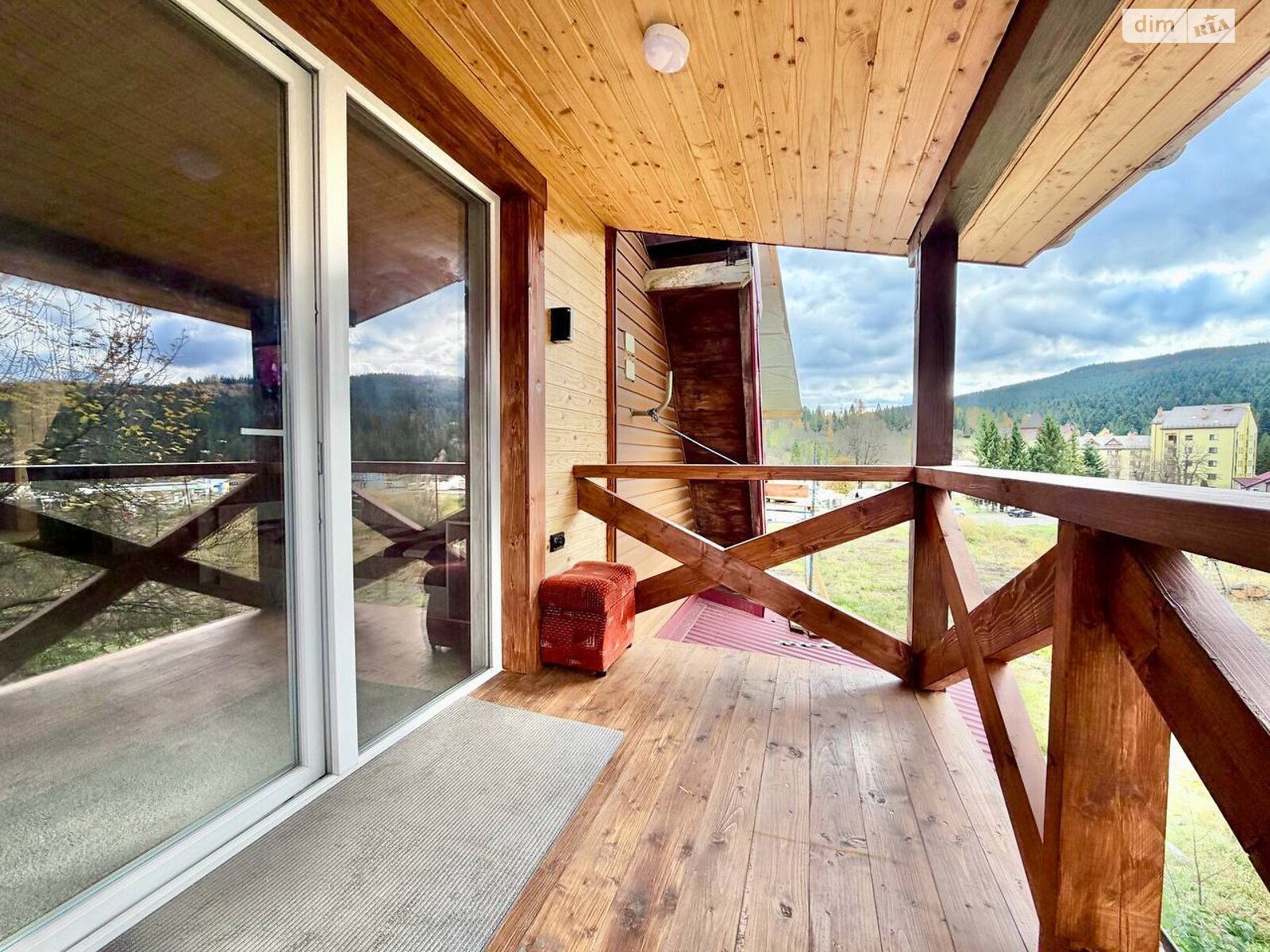 Продажа двухкомнатной квартиры в Сходнице, на ул. Бориславская 1, фото 1 Продажа двухкомнатной квартиры в Сходнице, на ул. Бориславская 1, фото 1