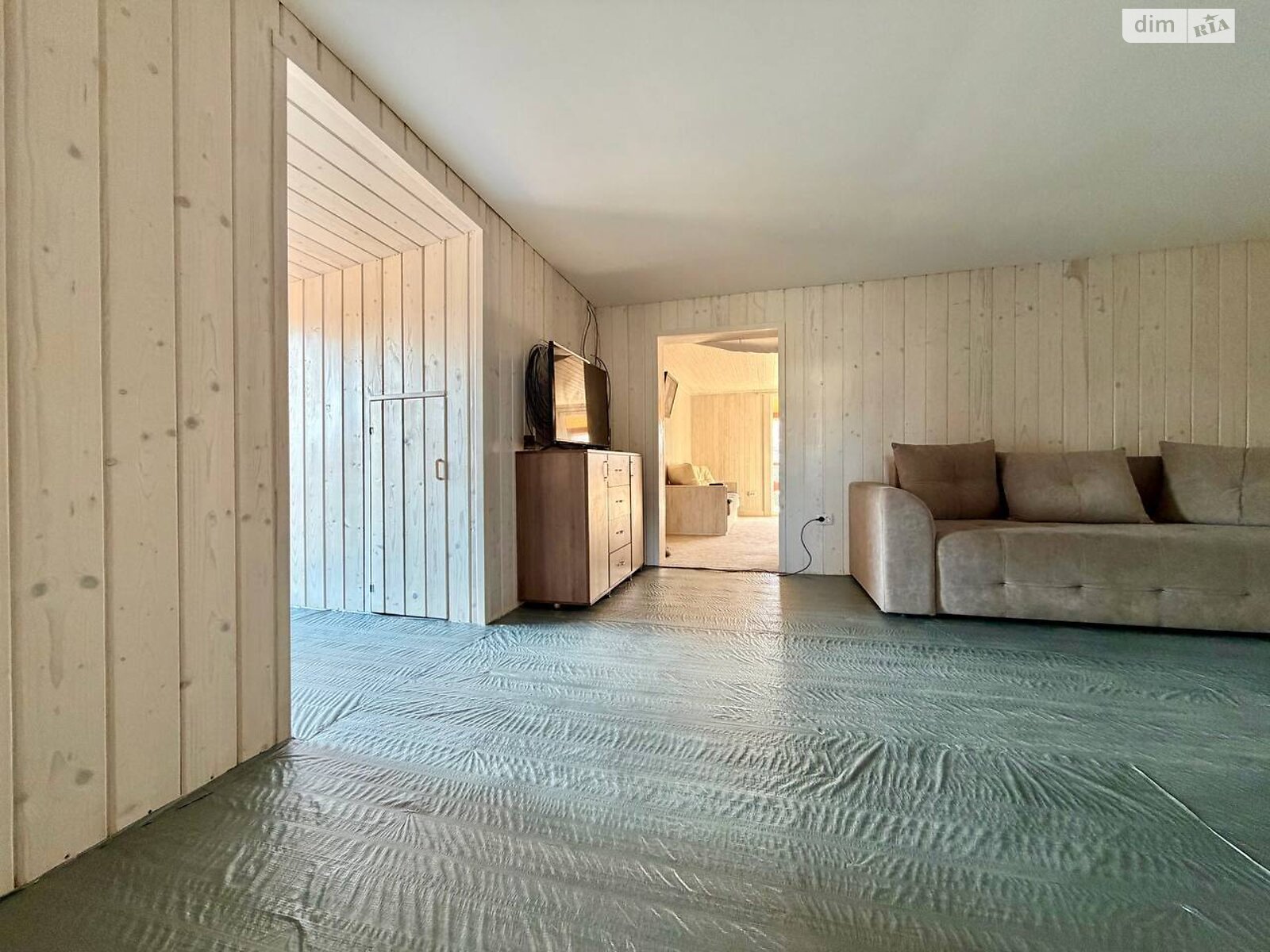 Продажа двухкомнатной квартиры в Сходнице, на ул. Бориславская 1, фото 1 Продажа двухкомнатной квартиры в Сходнице, на ул. Бориславская 1, фото 1