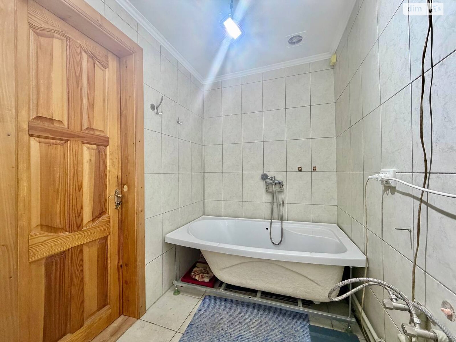 Продажа двухкомнатной квартиры в Сходнице, на ул. Бориславская 1, фото 1 Продажа двухкомнатной квартиры в Сходнице, на ул. Бориславская 1, фото 1