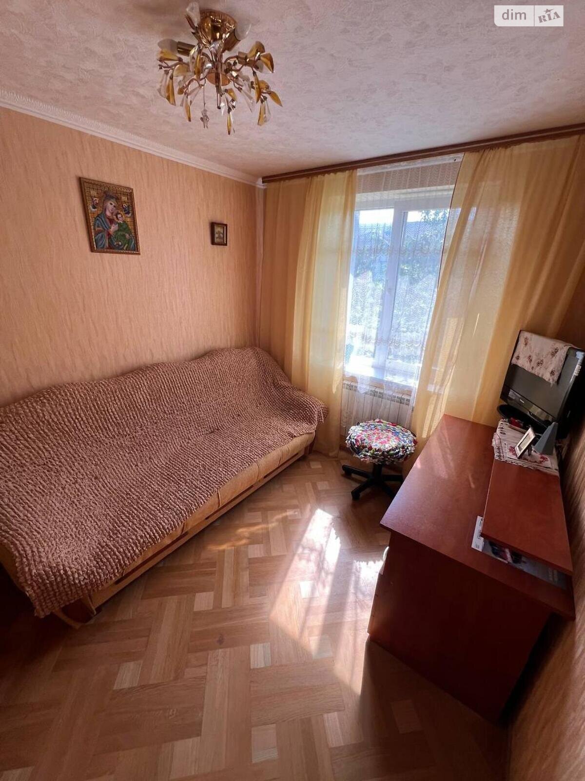 Продаж чотирикімнатної квартири в Шоломині, на вул. Тараса Шевченка 1, фото 1