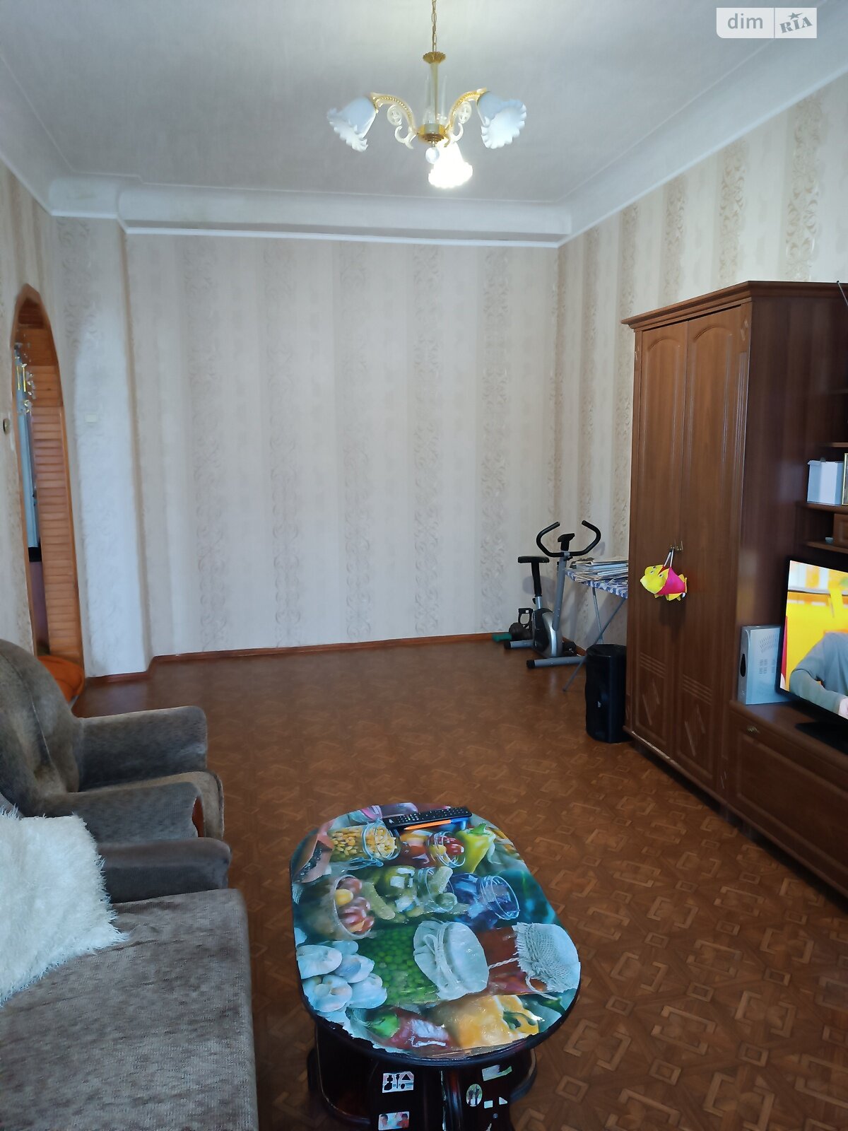 Продаж трикімнатної квартири в Шостці, на вул. Привокзальна 7, кв. 12, фото 1 Продаж трикімнатної квартири в Шостці, на вул. Привокзальна 7, кв. 12, фото 1