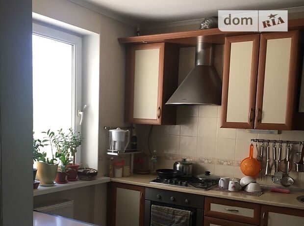 Продажа двухкомнатной квартиры в Симферополе, на ул. Гагарина 27, фото 1 Продажа двухкомнатной квартиры в Симферополе, на ул. Гагарина 27, фото 1