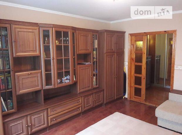 Продажа трехкомнатной квартиры в Симферополе на ул. Ракетная 36, район Железнодорожный, фото 1 Продажа трехкомнатной квартиры в Симферополе на ул. Ракетная 36, район Железнодорожный, фото 1