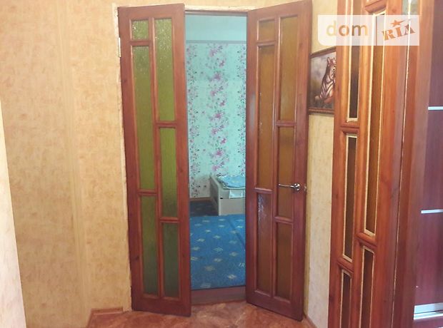 Продаж трикімнатної квартири в Слов'янську на Короленко ул. 46, фото 1 Продаж трикімнатної квартири в Слов'янську на Короленко ул. 46, фото 1