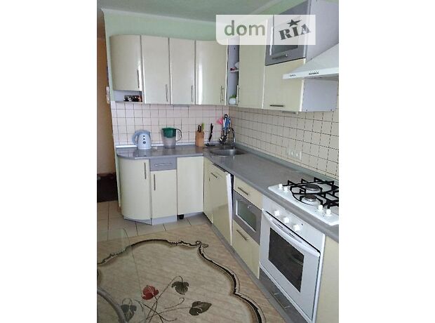 Продажа трехкомнатной квартиры в Славянске, на Мира ул. 22, фото 1 Продажа трехкомнатной квартиры в Славянске, на Мира ул. 22, фото 1