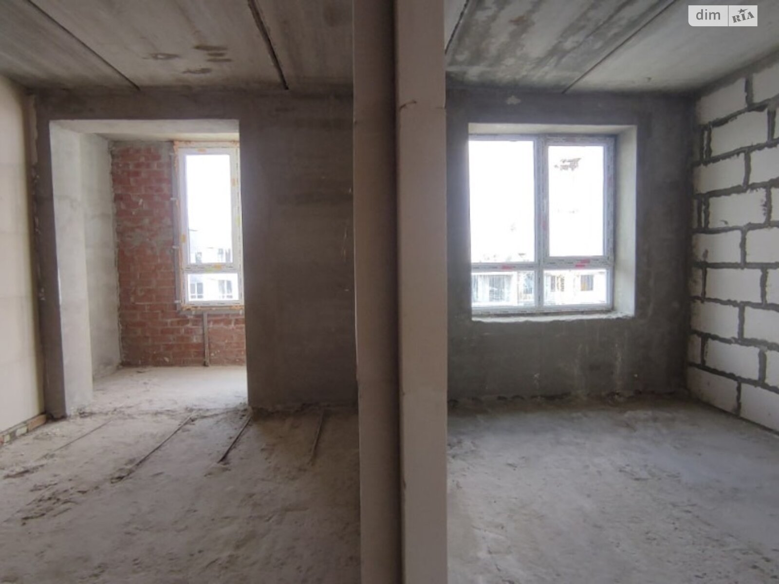 Продаж двокімнатної квартири в Слобожанському, на вул. Сімейна 6, фото 1