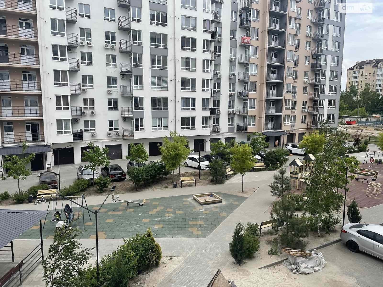 Продаж двокімнатної квартири в Слобожанському, на вул. Сімейна 5, фото 1