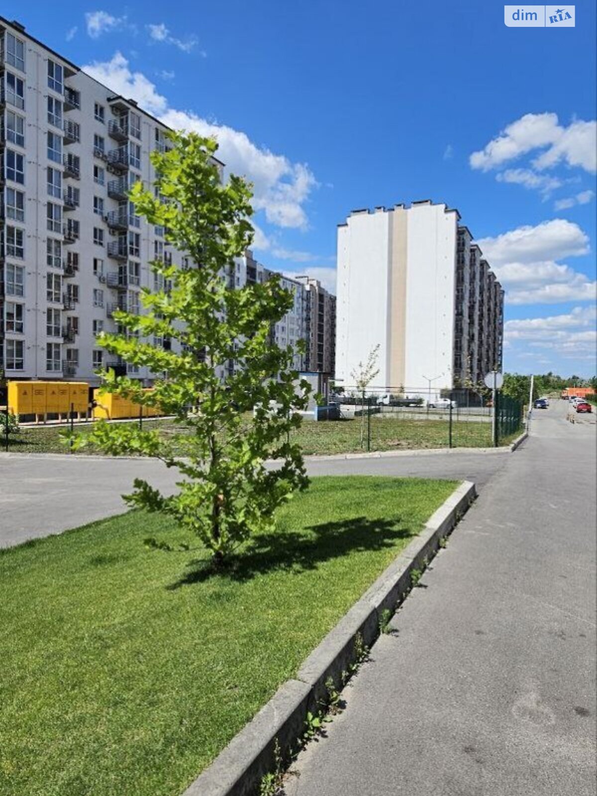 Продажа двухкомнатной квартиры в Слобожанском, на ул. Семейная, фото 1 Продажа двухкомнатной квартиры в Слобожанском, на ул. Семейная, фото 1
