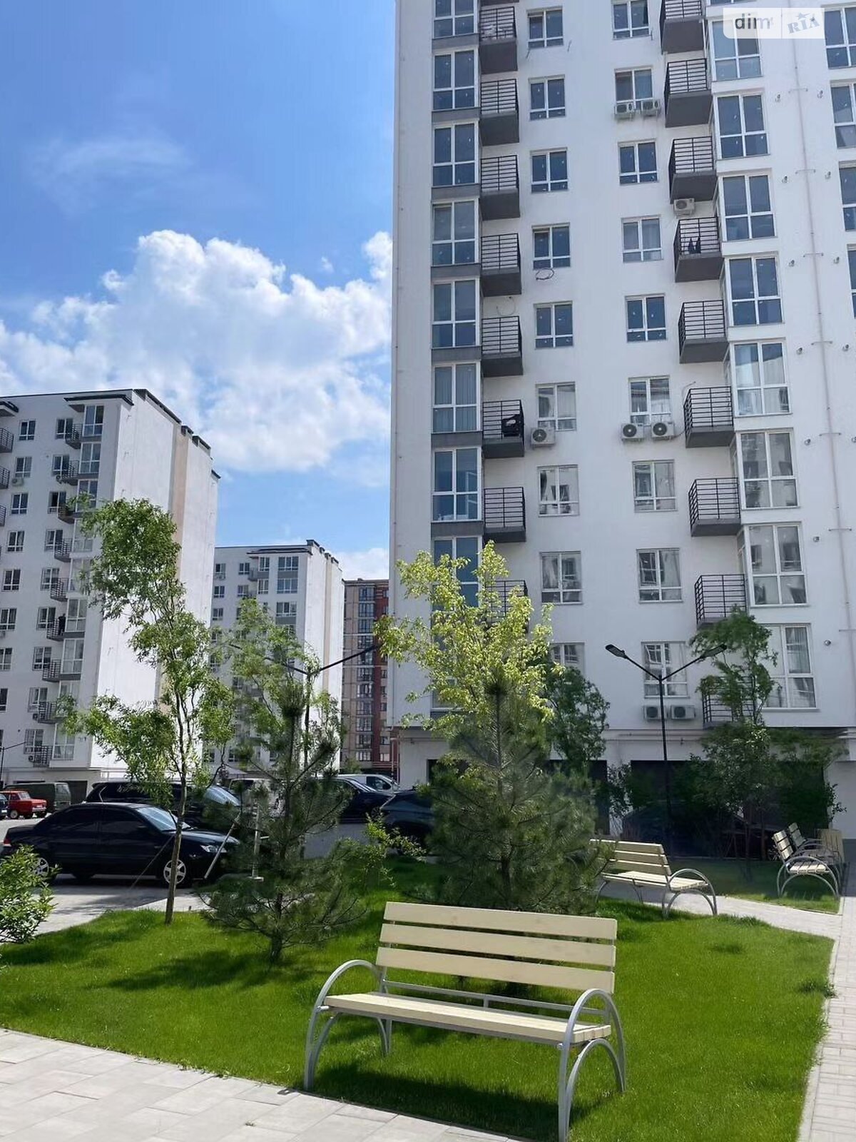 Продажа трехкомнатной квартиры в Слобожанском, на ул. Семейная 4, кв. 4, фото 1 Продажа трехкомнатной квартиры в Слобожанском, на ул. Семейная 4, кв. 4, фото 1