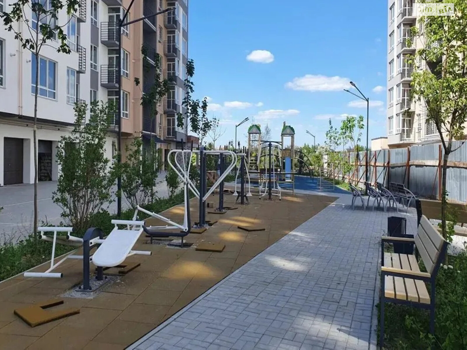 Продаж двокімнатної квартири в Слобожанському, на вул. Сімейна 3, фото 1 Продаж двокімнатної квартири в Слобожанському, на вул. Сімейна 3, фото 1
