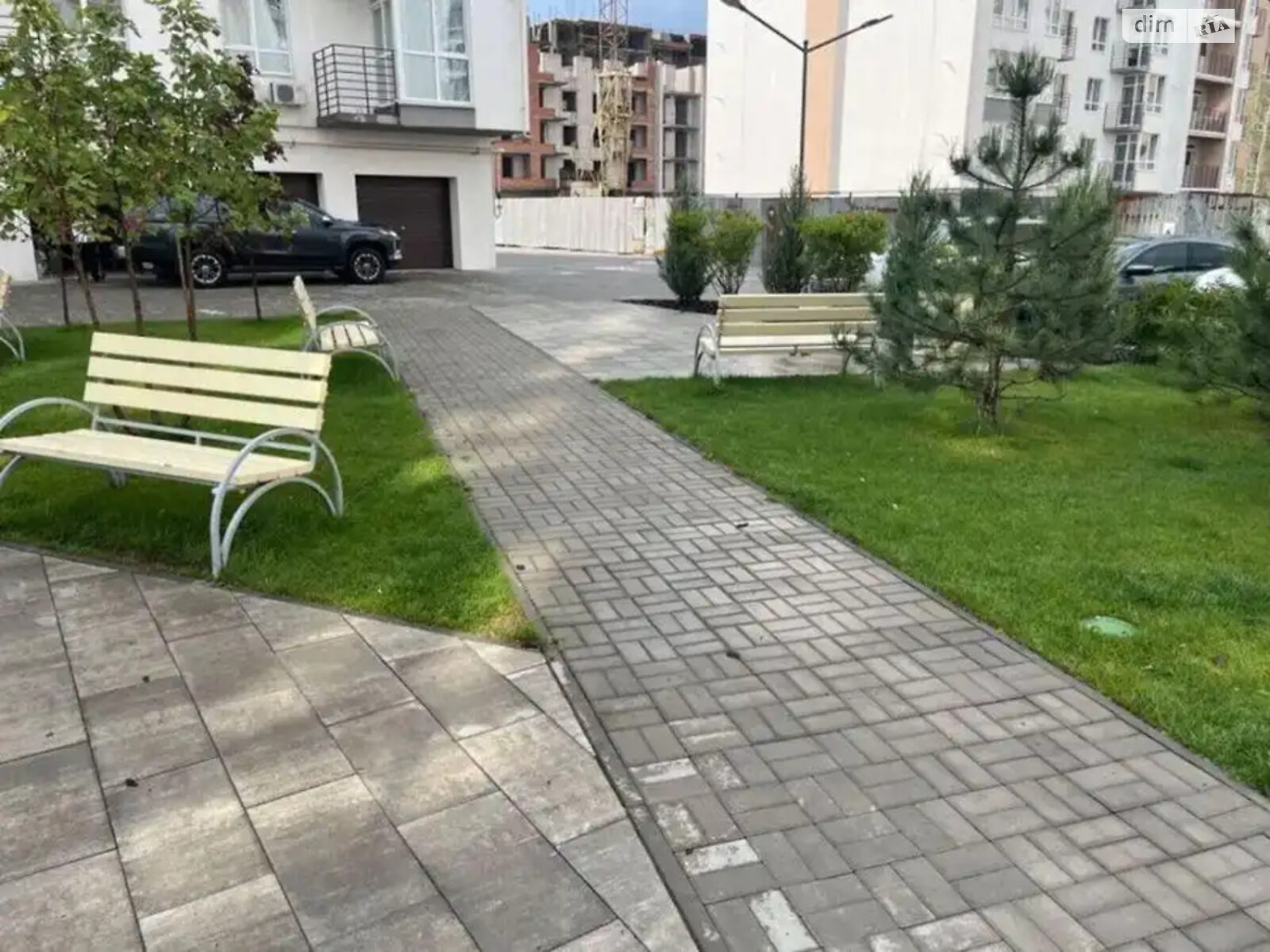 Продаж трикімнатної квартири в Слобожанському, на вул. Сімейна 5, фото 1 Продаж трикімнатної квартири в Слобожанському, на вул. Сімейна 5, фото 1