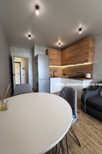 Продажа однокомнатной квартиры в Слобожанском, на ул. Семейная 6, фото 2