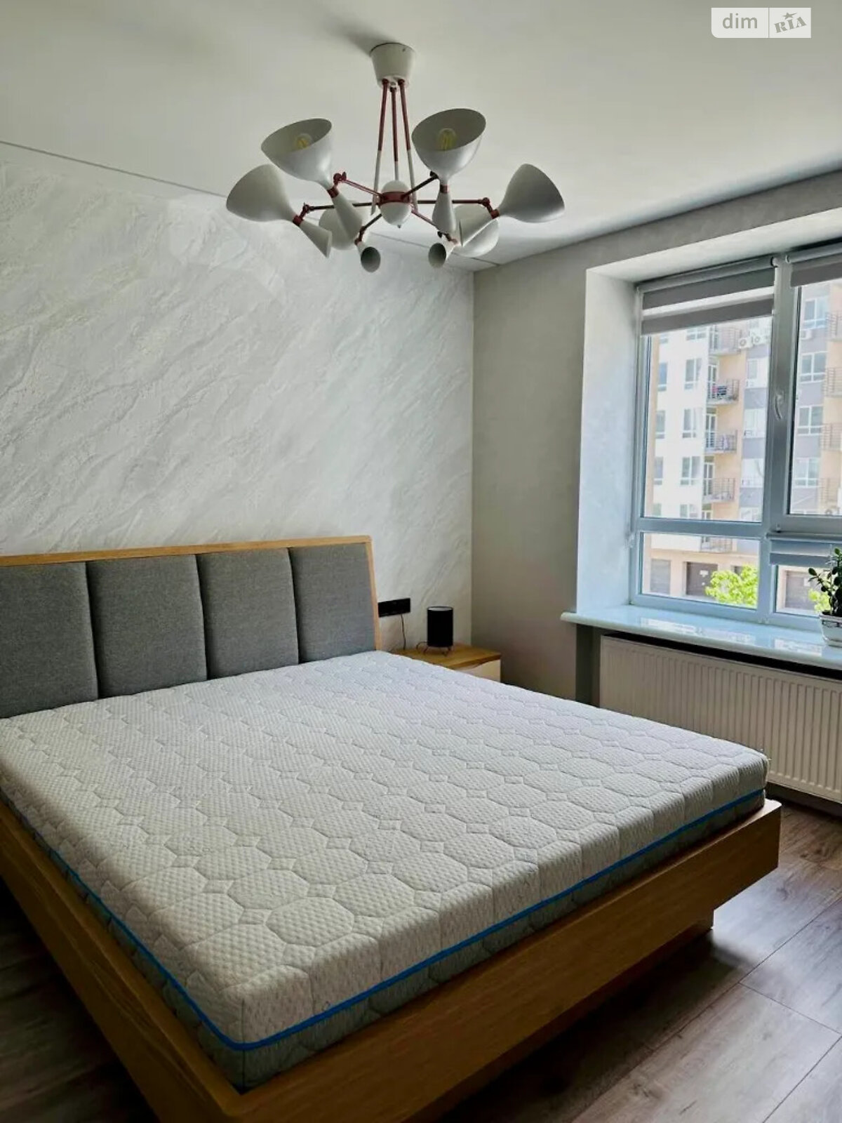 Продаж трикімнатної квартири в Слобожанському, на вул. Сімейна 5, фото 1 Продаж трикімнатної квартири в Слобожанському, на вул. Сімейна 5, фото 1