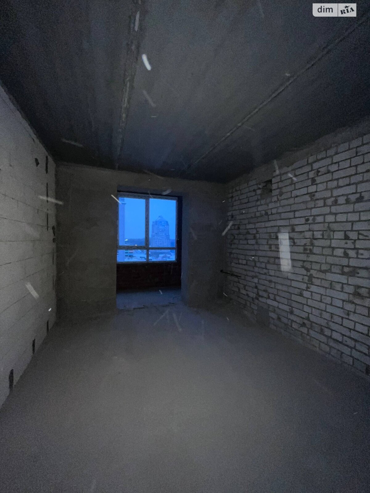 Продажа трехкомнатной квартиры в Слобожанском, на ул. Семейная 4, фото 1