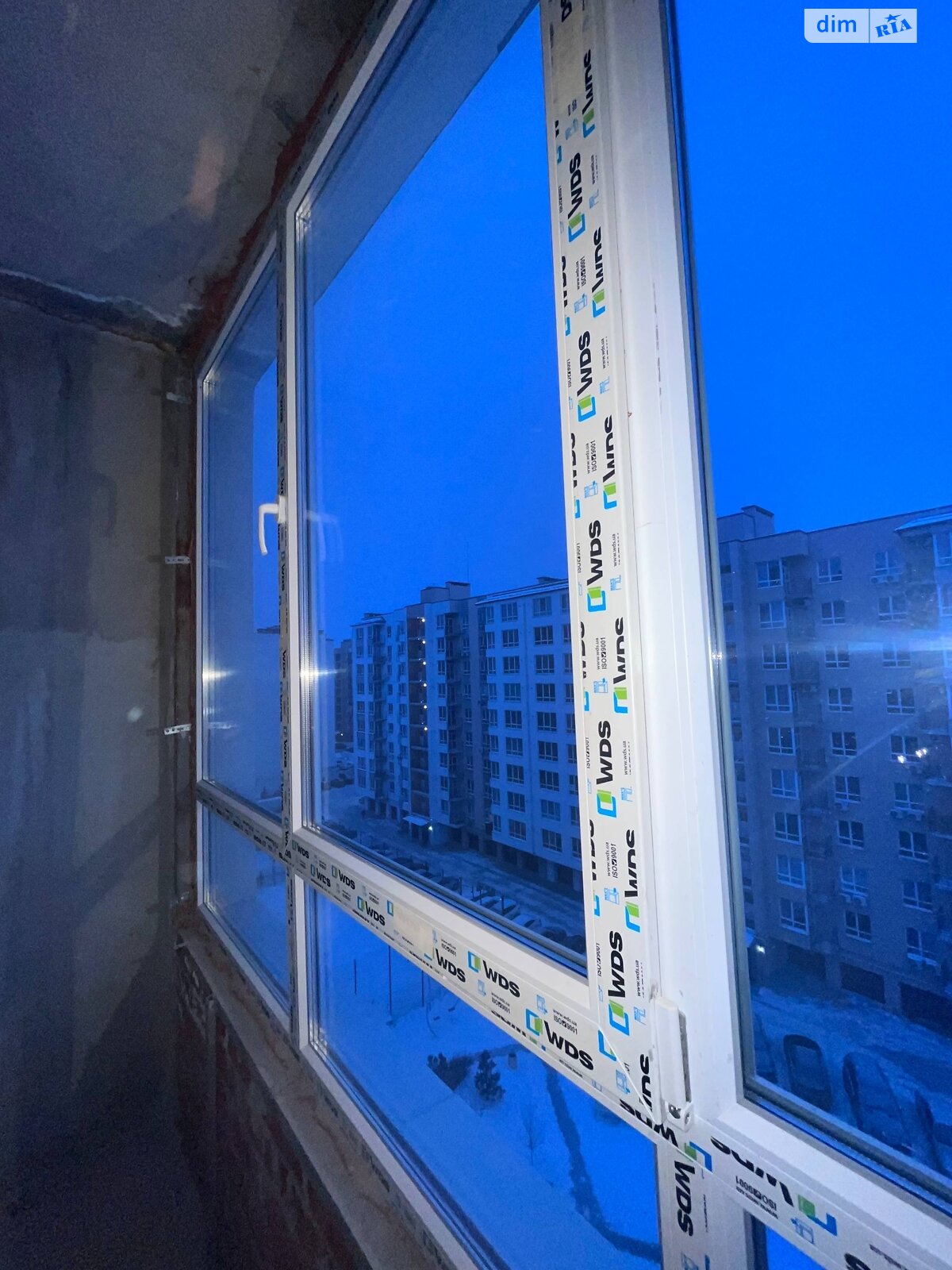 Продажа трехкомнатной квартиры в Слобожанском, на ул. Семейная 4, фото 1