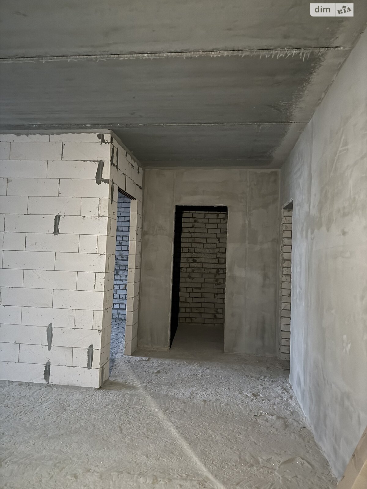 Продажа трехкомнатной квартиры в Слобожанском, на ул. Семейная 4, фото 1