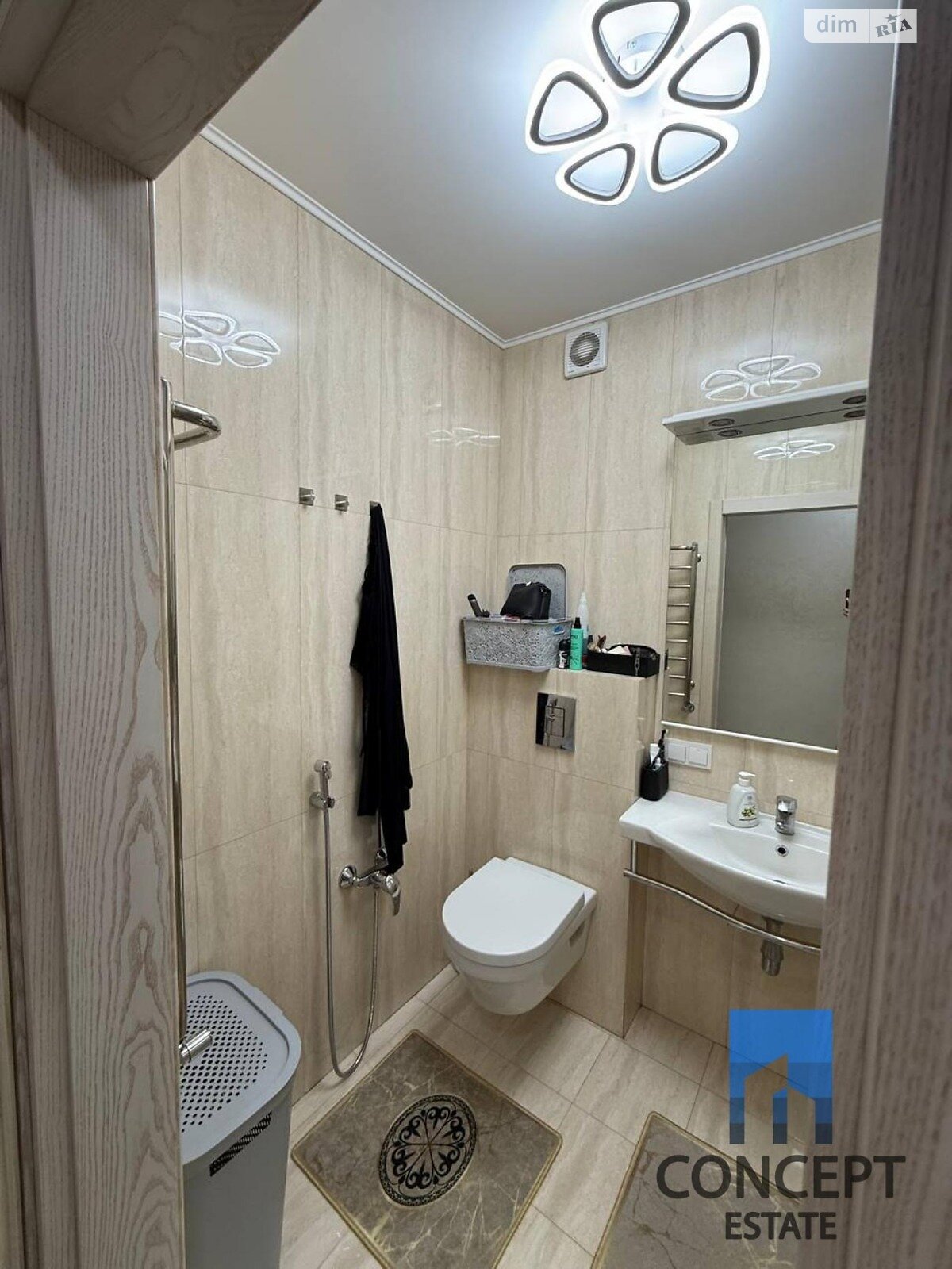 Продажа двухкомнатной квартиры в Слобожанском, на ул. Слобожанская 9В, фото 1