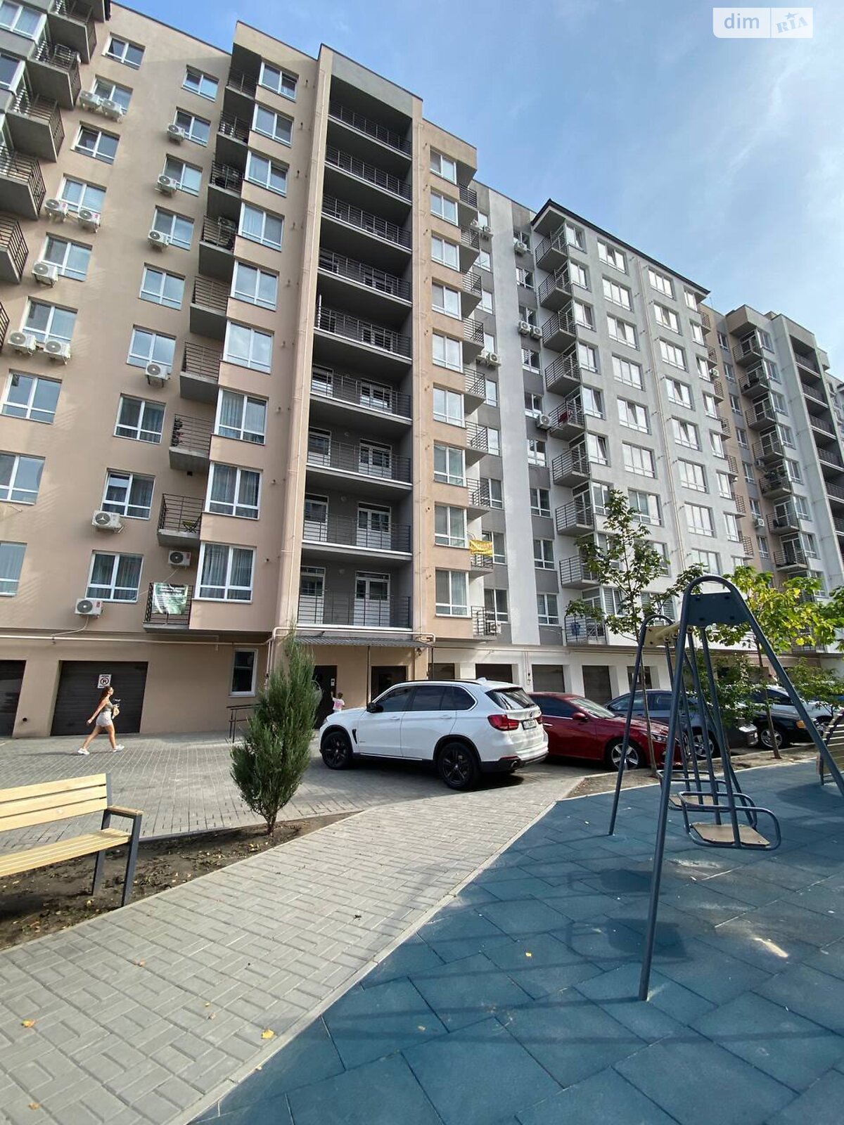 Продаж однокімнатної квартири в Слобожанському, на вул. Співдружності 5, фото 1 Продаж однокімнатної квартири в Слобожанському, на вул. Співдружності 5, фото 1