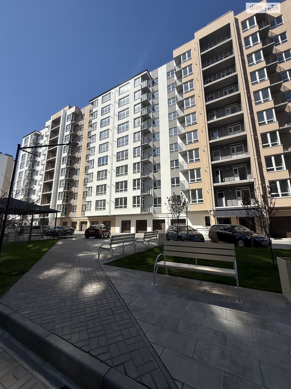 Продаж двокімнатної квартири в Слобожанському, на вул. Співдружності 7, фото 1 Продаж двокімнатної квартири в Слобожанському, на вул. Співдружності 7, фото 1